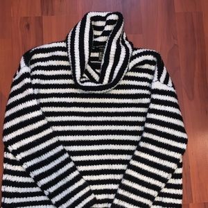 Forever 21 sweater